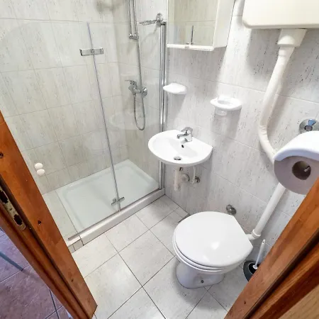 Apartment Nazorova *